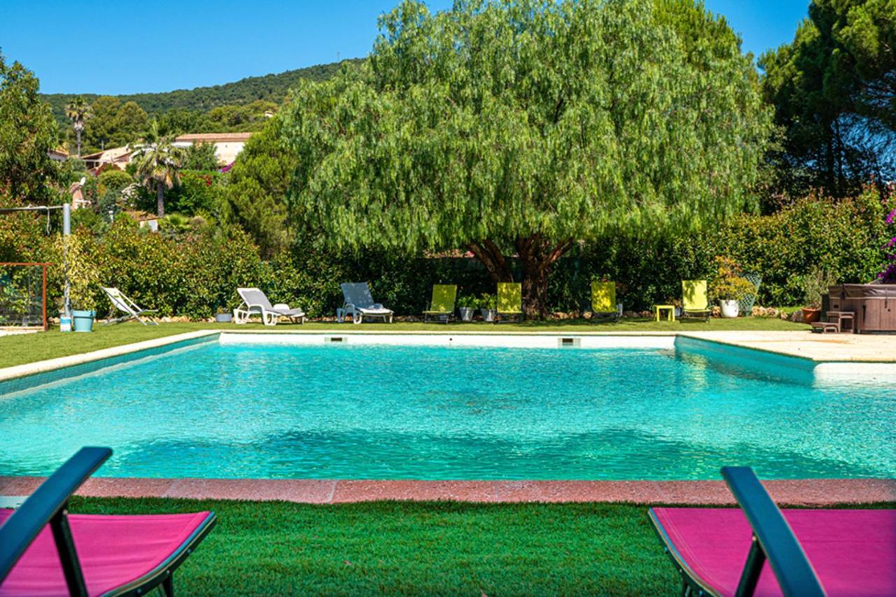 La Villa Romeo, Piscine Et Spa 圣马克西姆 外观 照片