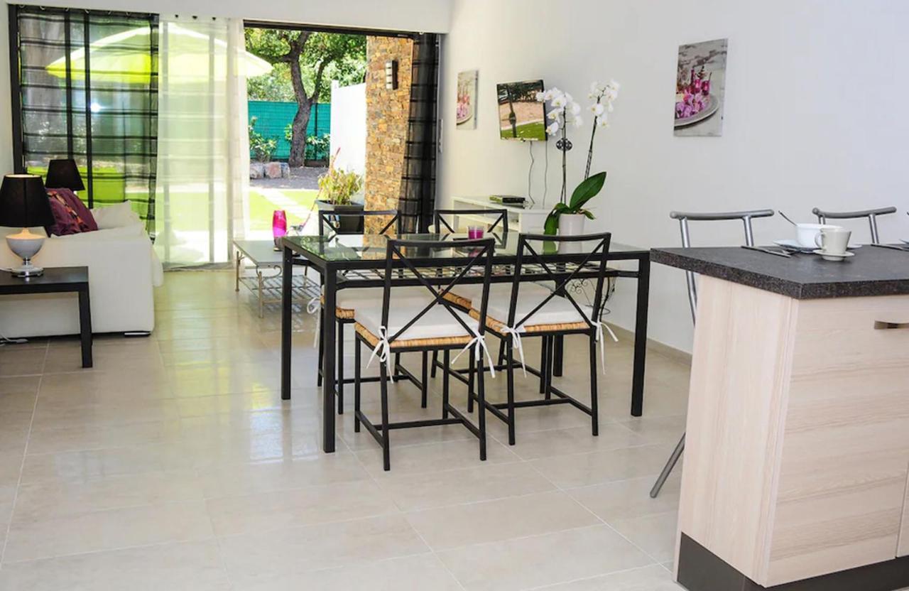 La Villa Romeo, Piscine Et Spa 圣马克西姆 外观 照片