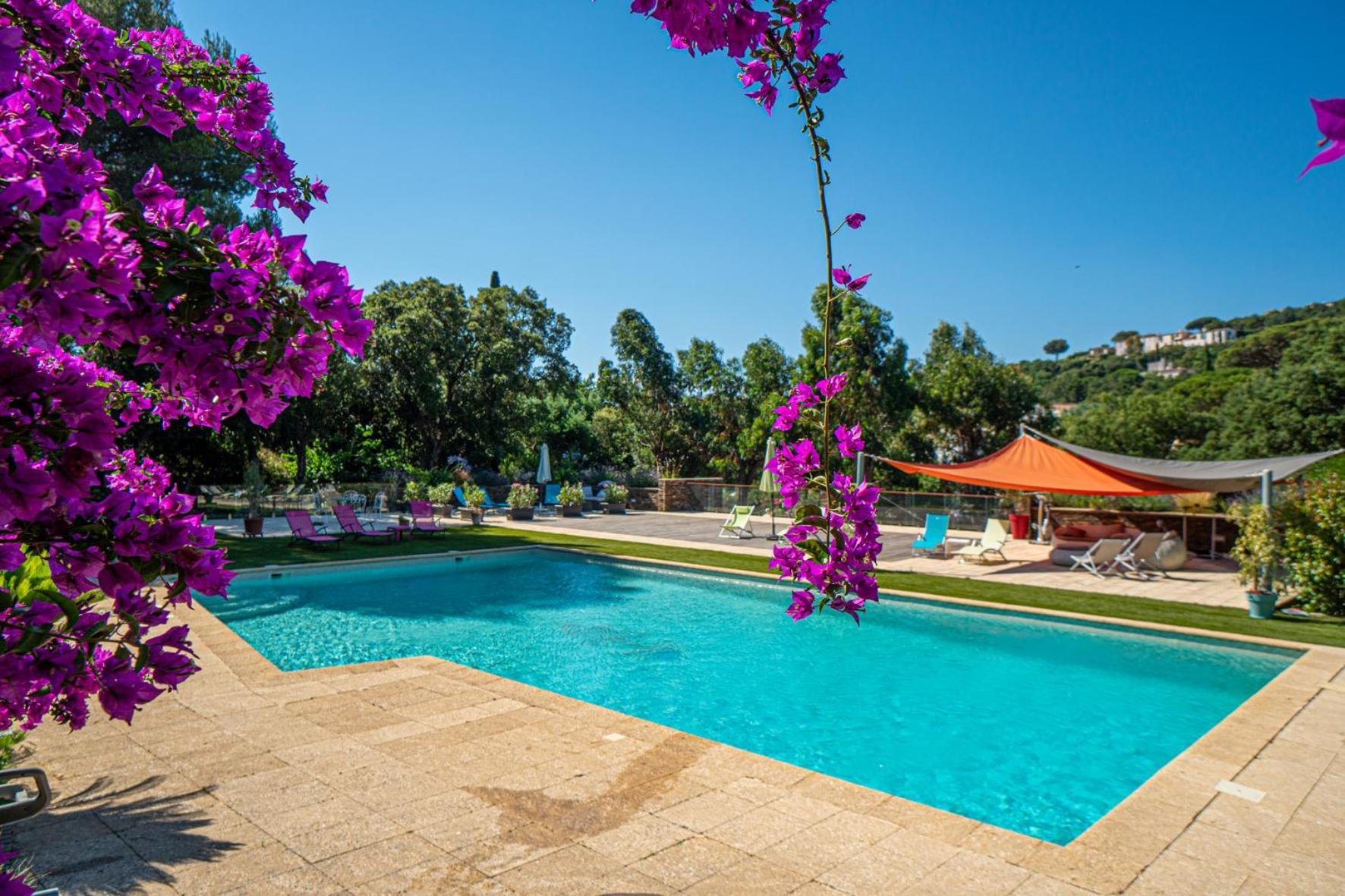 La Villa Romeo, Piscine Et Spa 圣马克西姆 外观 照片